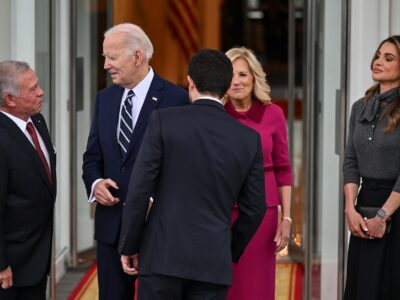 President Biden and Jordan’s King Abdullah II, speaking jointly at the White House on Monday, warned against an indiscriminate Israeli invasion of Rafah in southern Gaza, resulting in an event that had not occurred since the Israel-Hamas war began — the president standing alongside an Arab leader to voice reservations about the Israeli onslaught in the Palestinian enclave.